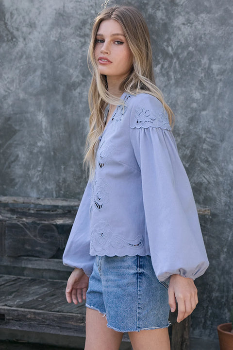 Scalloped Floral Cutout Button Blouse - Blue