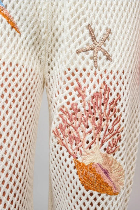 Seashell Embroidered Elastic Waist Pants