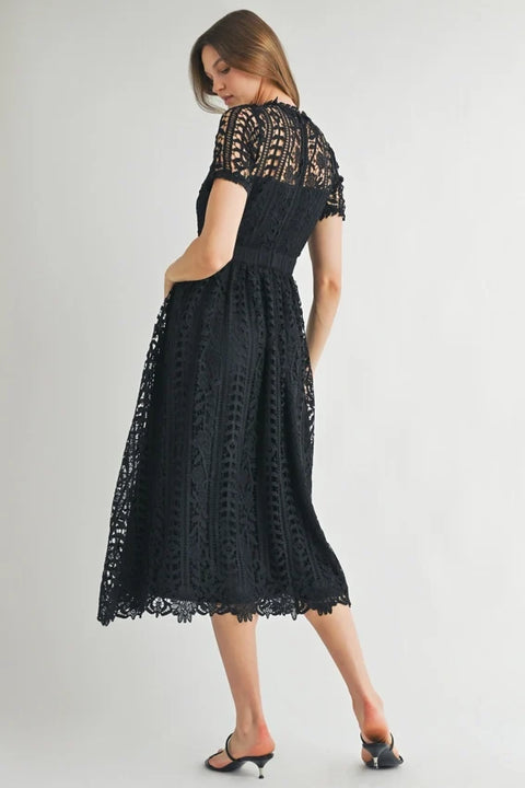Short Sleeve Lace Midi Dress Black