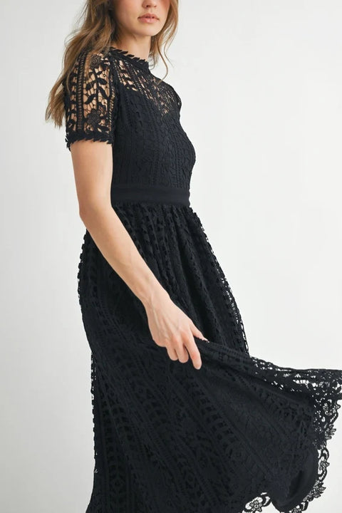 Short Sleeve Lace Midi Dress Black