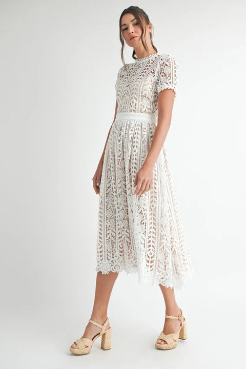 Elegant Short Sleeve Lace Midi Dress in White