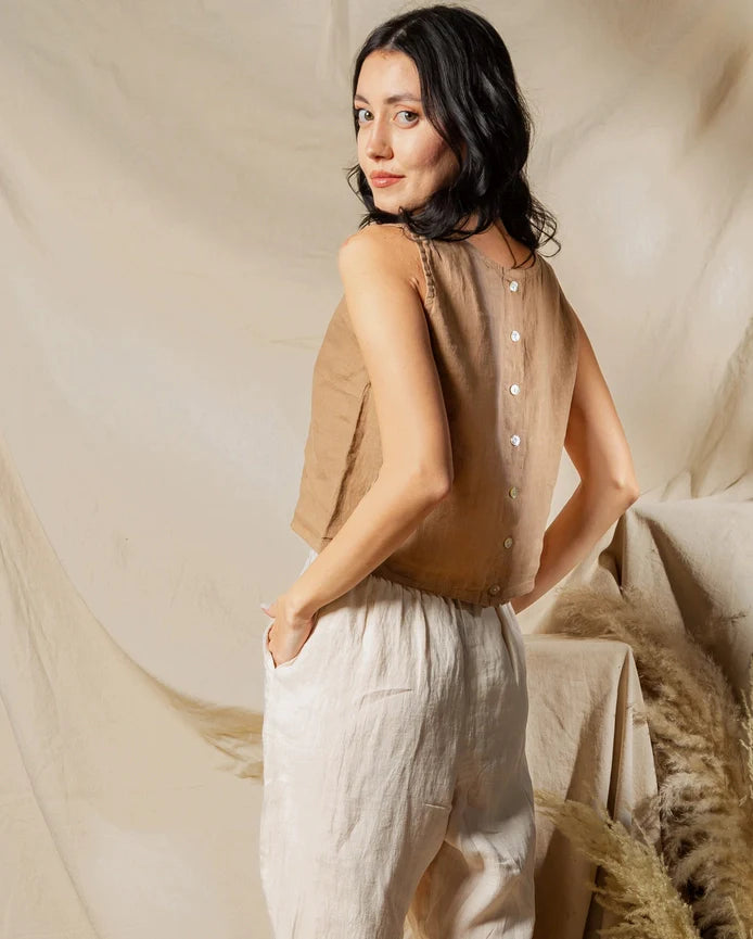 Sleeveless Linen Top Brown
