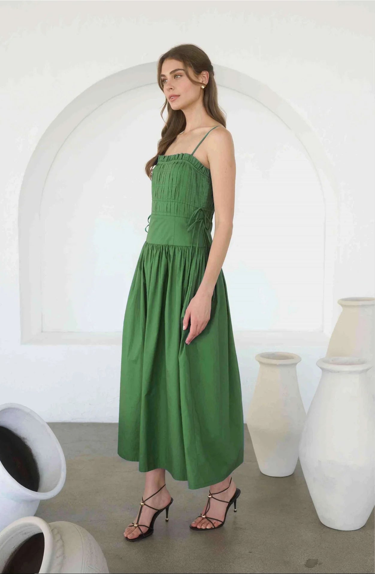 Spaghetti Side Tie Strap Detail Pleated Midi Dress
