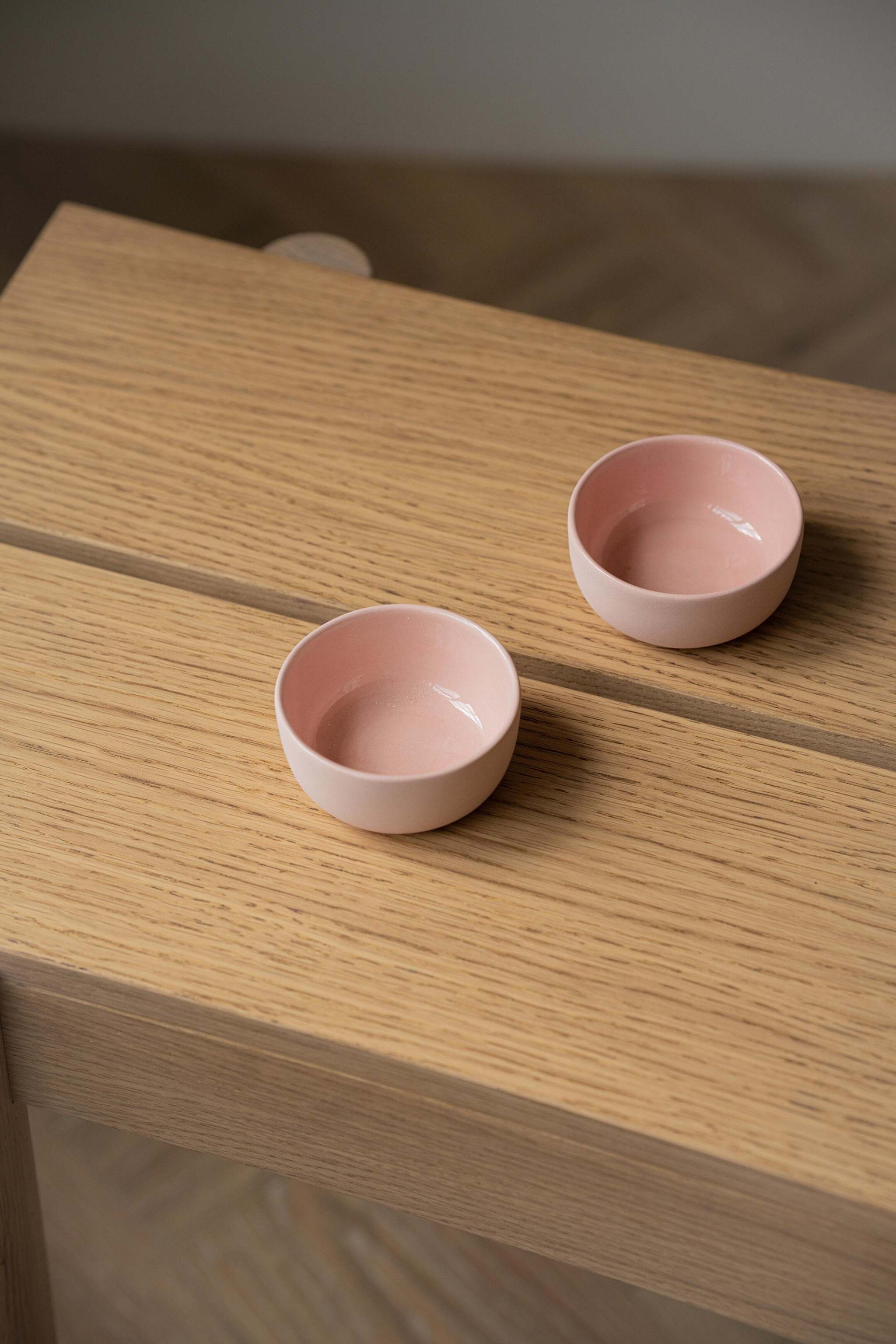Handmade Porcelain Pinch Bowl. Powder Pink