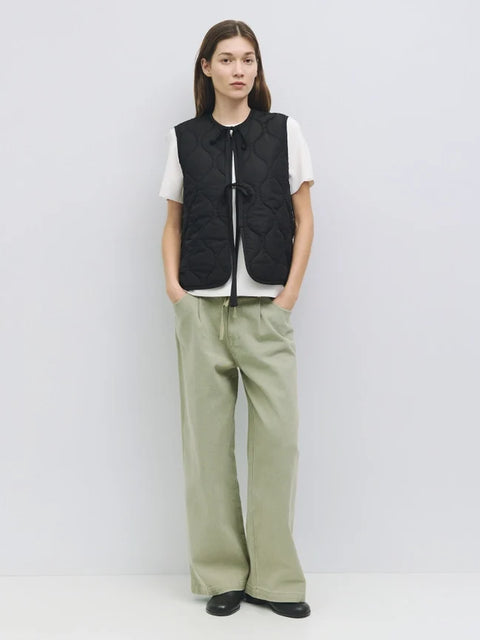The Astrid Vest | Front Tie Puffer Vest BLACK