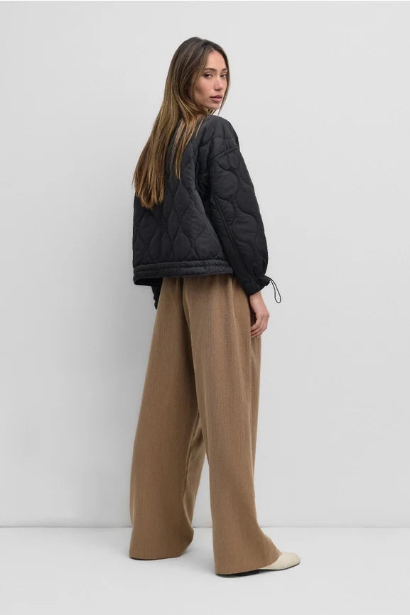 The Kara Jacket | Quilted Zip Jacket - BLACK