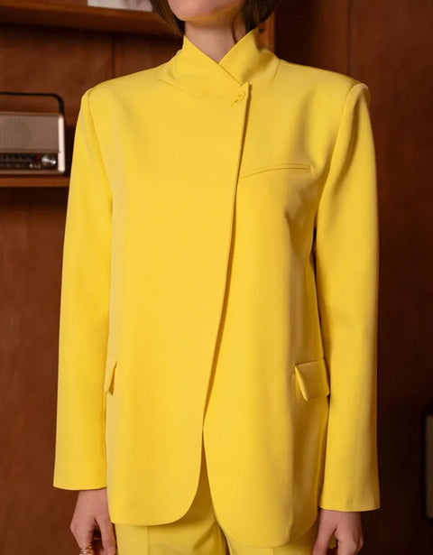 Timeless Structured Jacket with Fold-Down Officer Collar