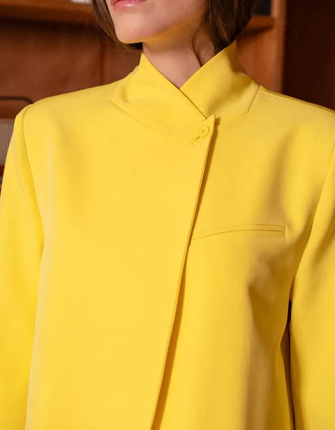 Timeless Structured Jacket with Fold-Down Officer Collar