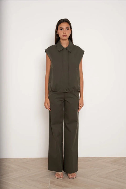Urban Sleeveless Bomber Jacket with Lapel Collar