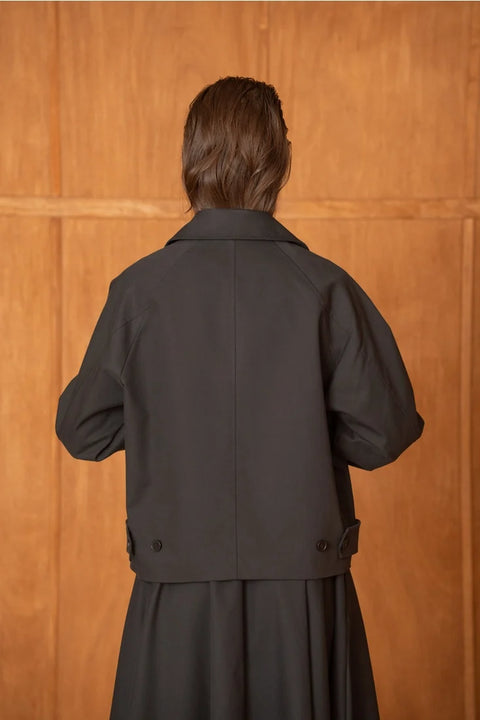 Utility Short Jacket with Lapels That Can Be Turned Up Into A Stand-Up Collar