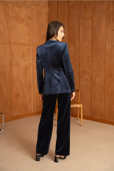 Velvet Fitted Velvet Blazer with Visible Stitching At the Collar