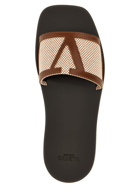 Valentino Garavani Vlogo Sandals