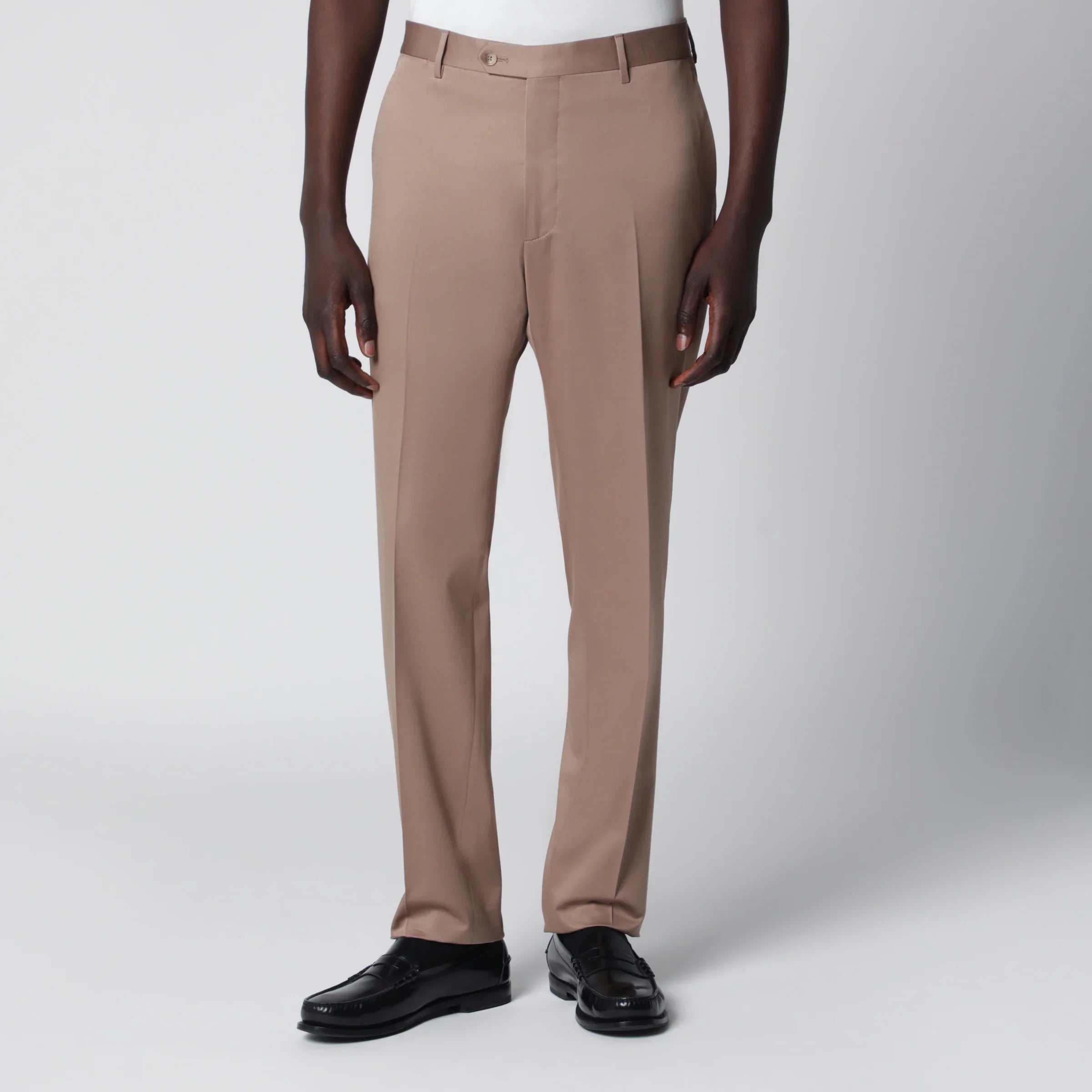 Beige Virgin Wool Double-Breasted Suit for Comfort