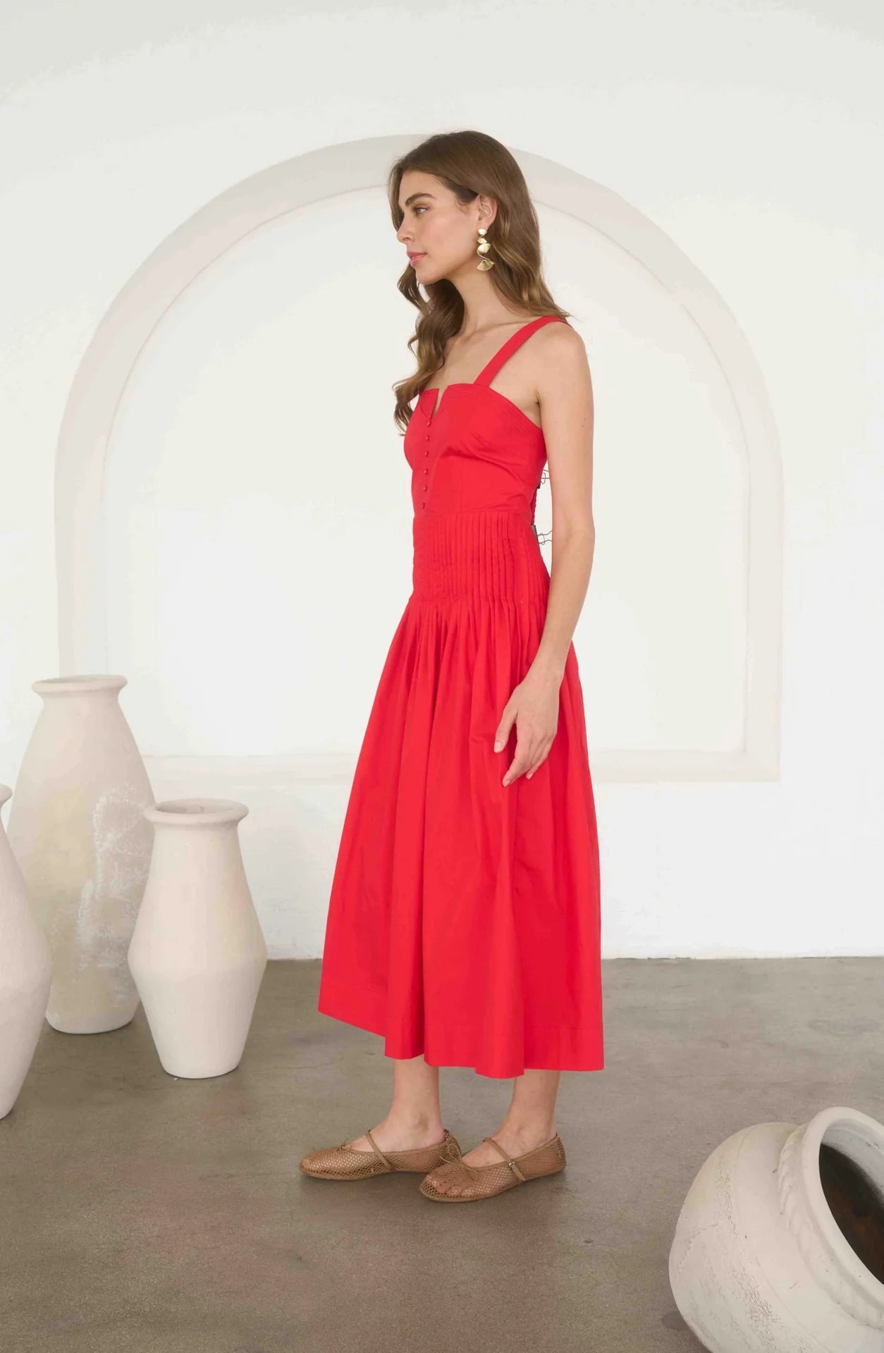 Button Detail Pleated Waist Sleeveless Midi Dress