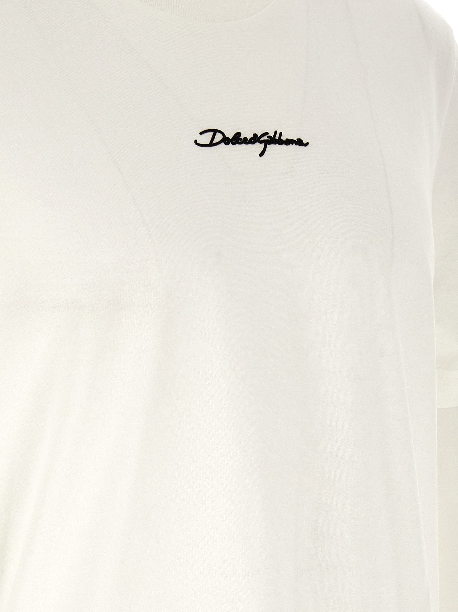 Cotton Logo Patch T-Shirt for Comfort and Breathability