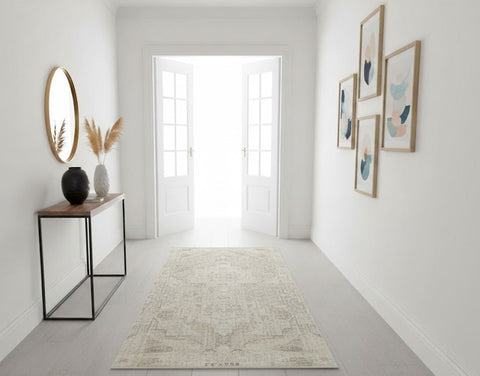 Persian-Inspired. Modern Defined. Turkish Made Rug, size 2' 6"x 9' 8" (O)