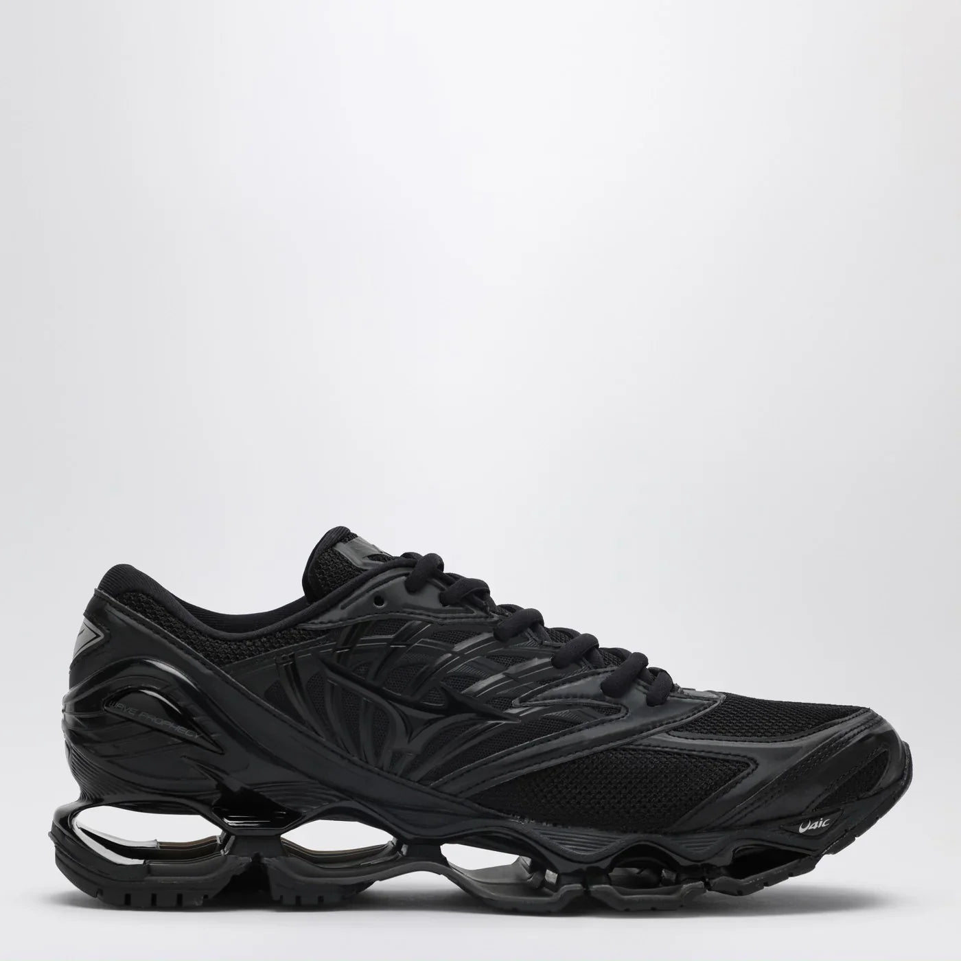Faux Leather Black Sneakers for Everyday Comfort