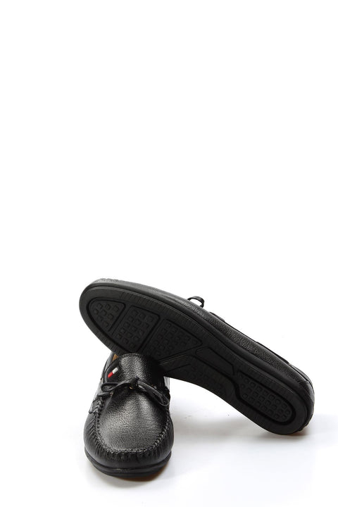 Men's Black Leather Loafers with Stylish Embellishments - Wessi