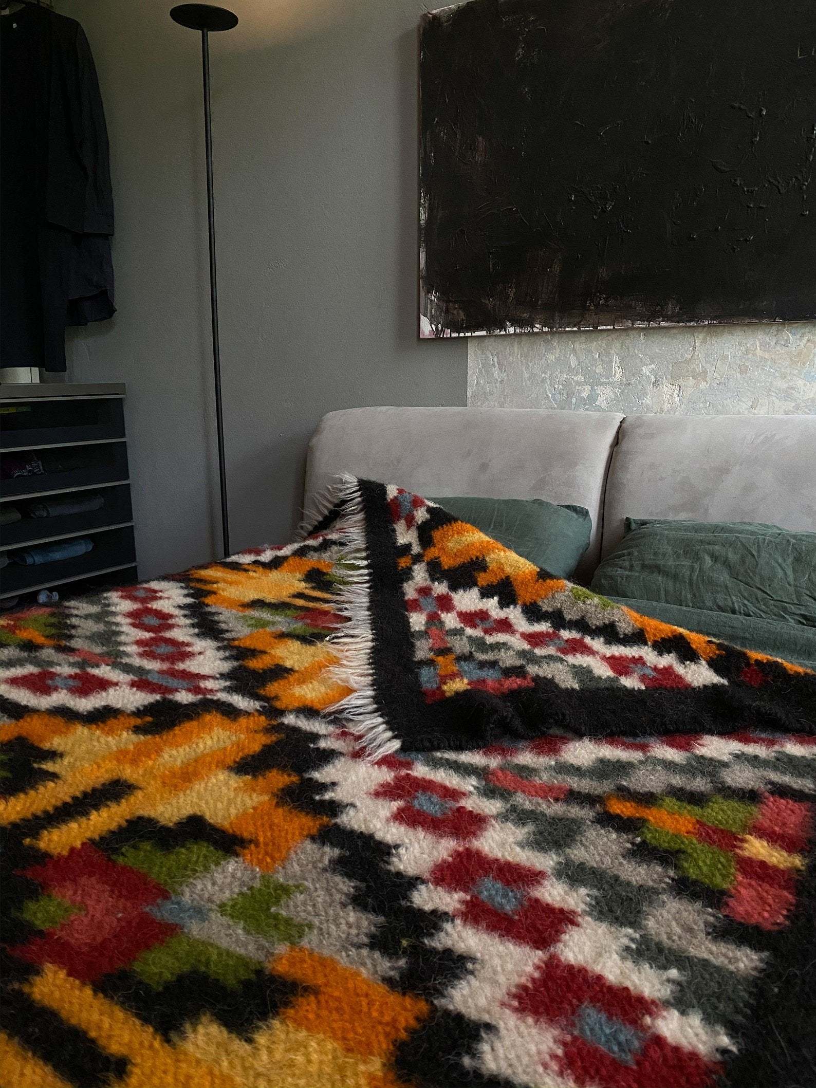 Traditional Handwoven Carpathian Wool Lizhnyk