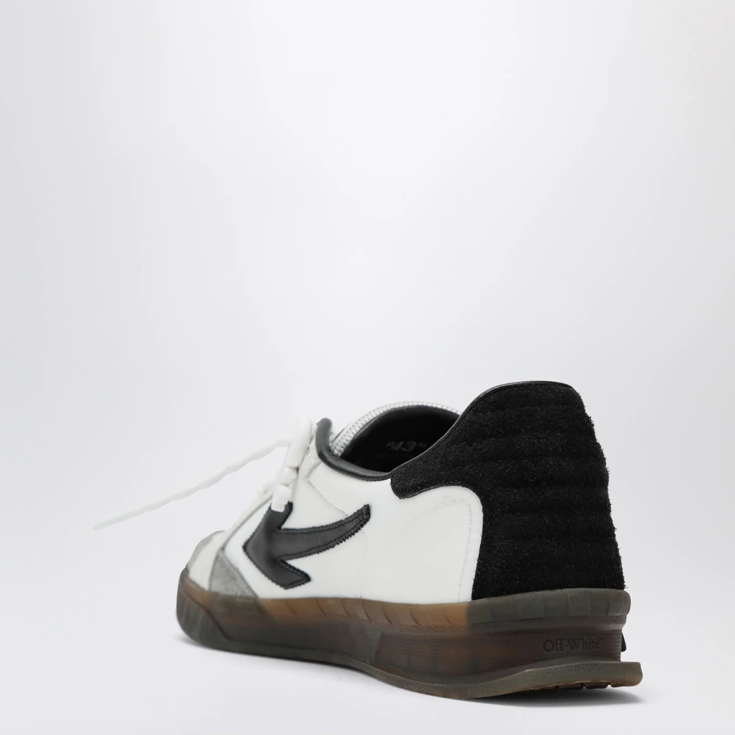 Leather Suede Slim Sneakers for Everyday Comfort