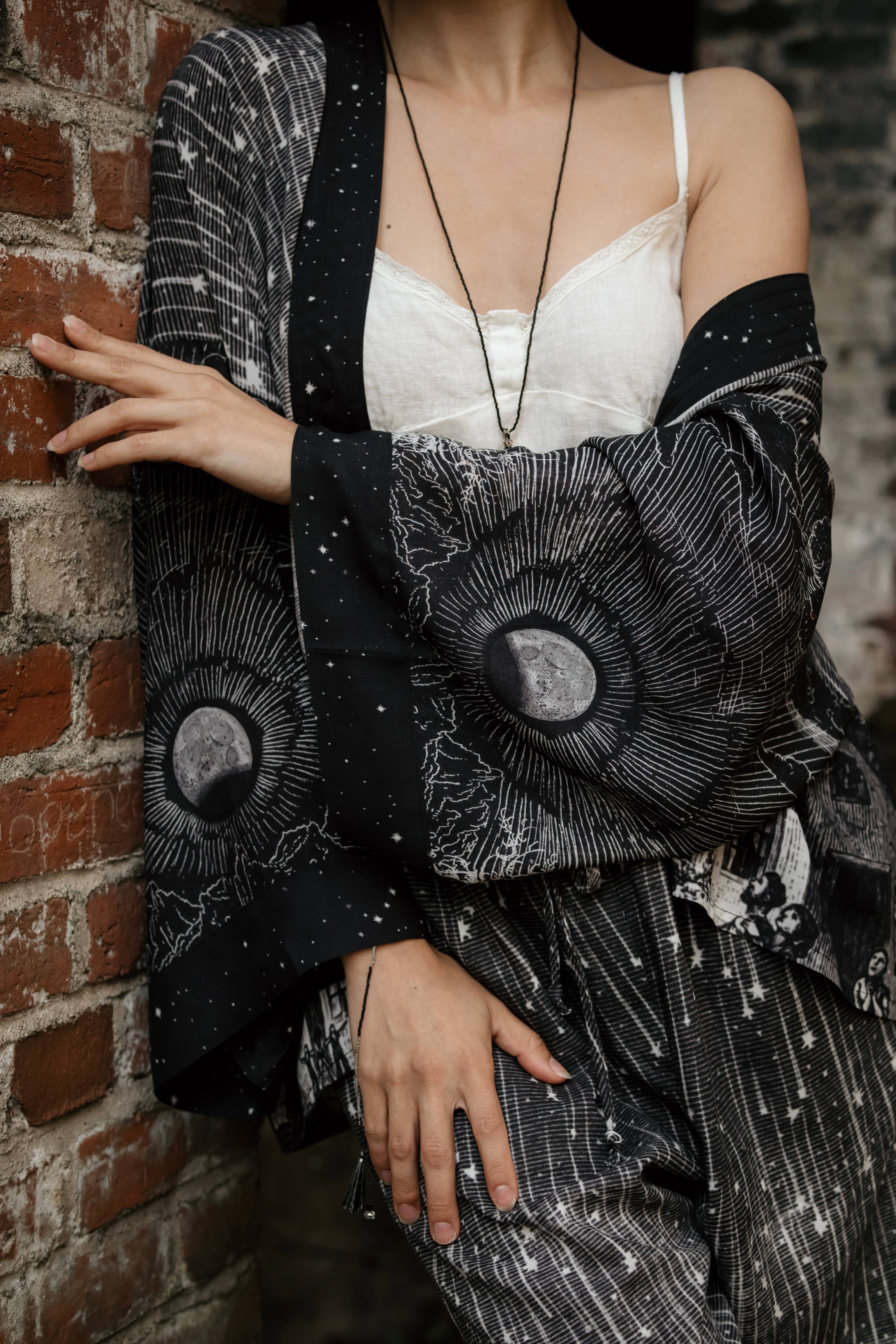 Market of Stars - Stargazer Cropped Bamboo Kimono Cardigan with Falling Stars