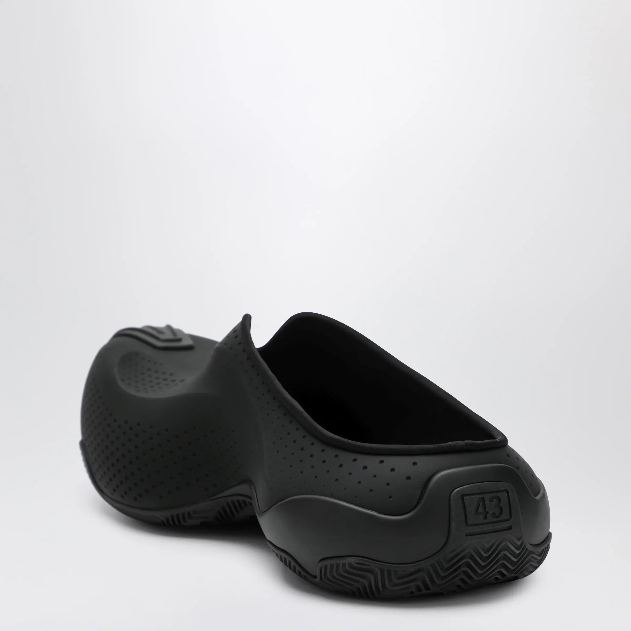 Matte Black TPU Slip-On Sneakers for Everyday Comfort