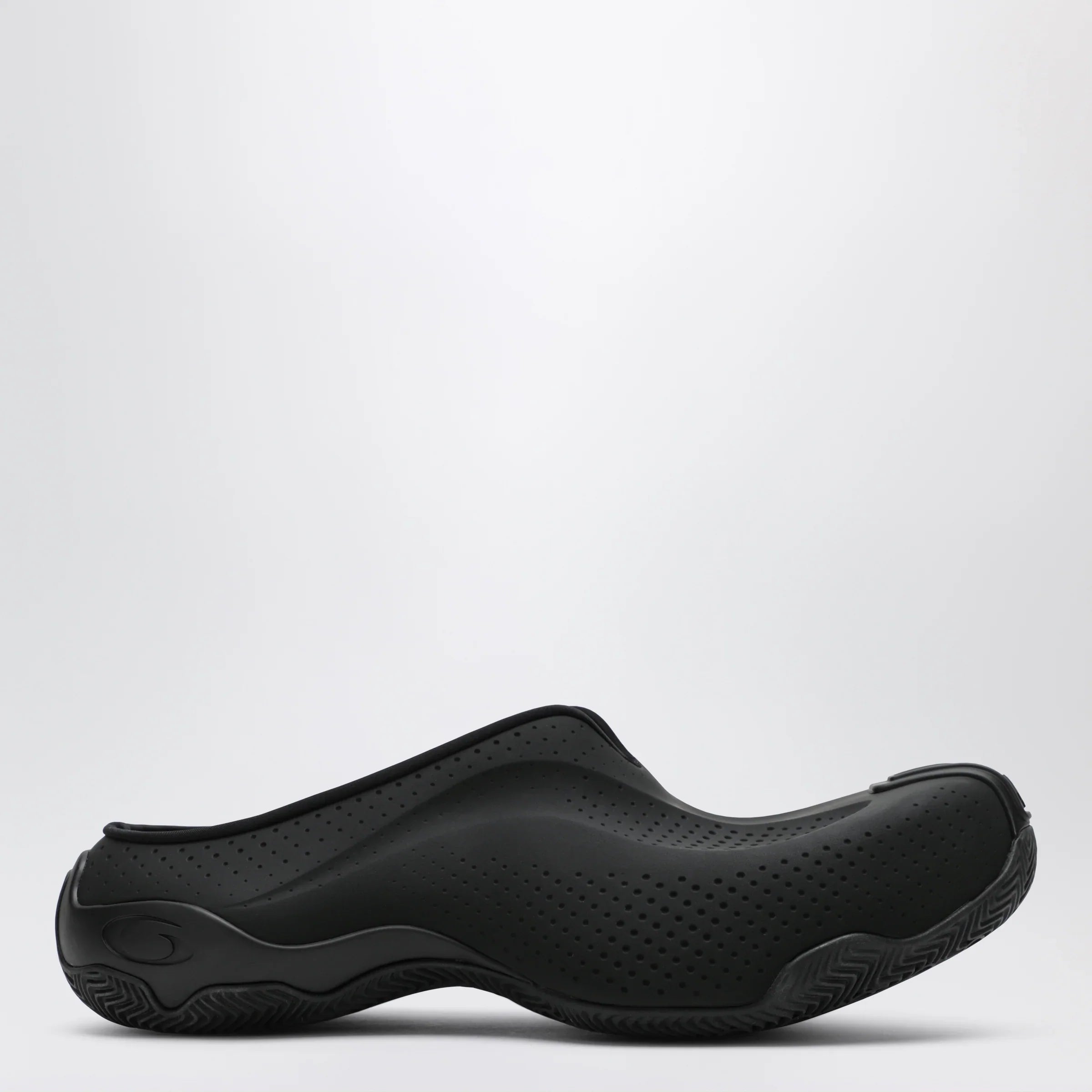 Matte Black TPU Slip-On Sneakers for Everyday Comfort