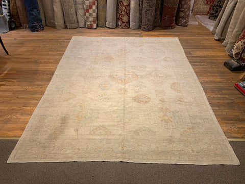 Hand-Knotted Sultanabad Vegetable-Dyed Wool Rug, 8' 10" x 11' 7"  (K)