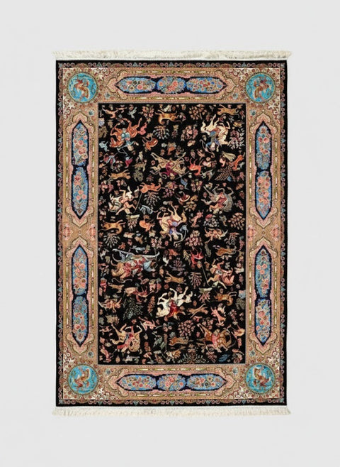 Exquisite 100% Silk Persian Design Rug – Elegant and Luxurious, size  6' 7" x 9' 10"