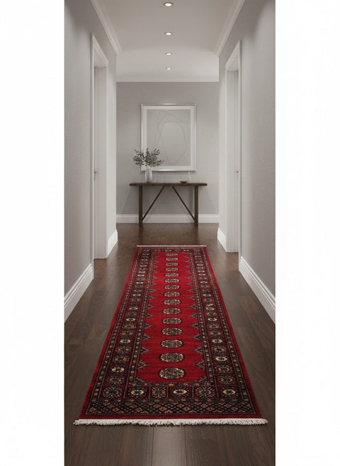 Hand-Knotted Pakistani Bokhara Rug – 100% Wool, size 2' 7" x 8"  (M)