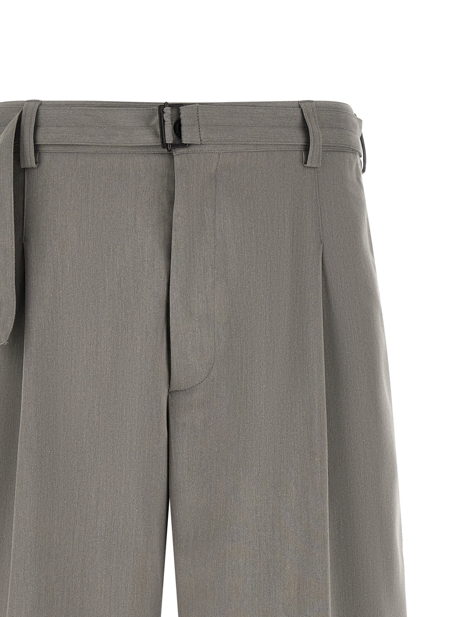 Viscose Blend Bermuda Shorts for Travel Comfort